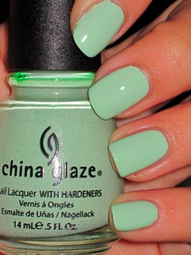 China-Glaze-Re-fresh-Mint